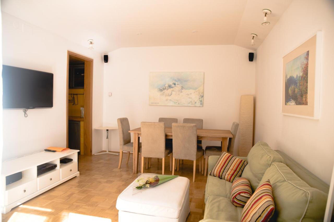 Apartment Mahnic 크라니스카고라 외부 사진
